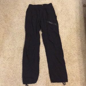 Men’s Lululemon pants size M